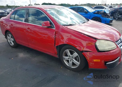 2008 Volkswagen Jetta Se/Sel z USA, uszkodzony, nr VIN 3VWRZ71K38M082799